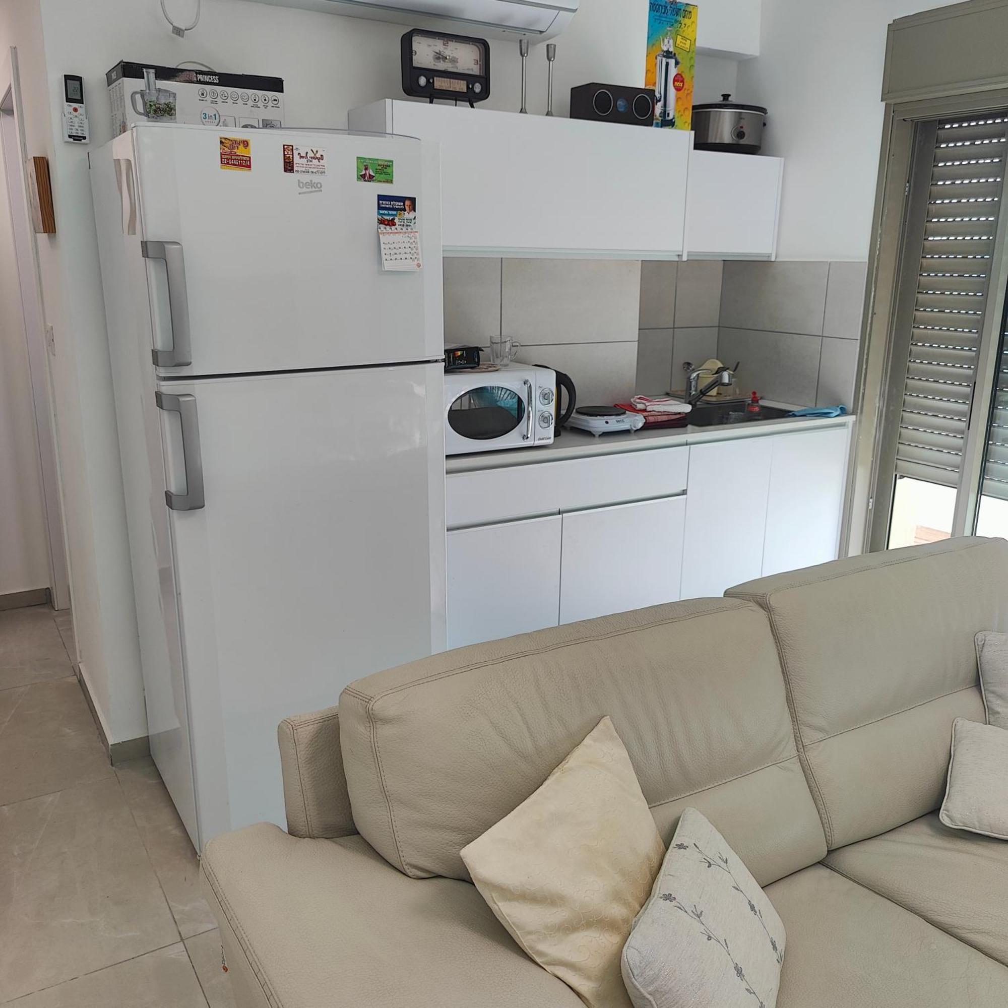 הבית קרוב לחוף Ashkelon Exterior photo